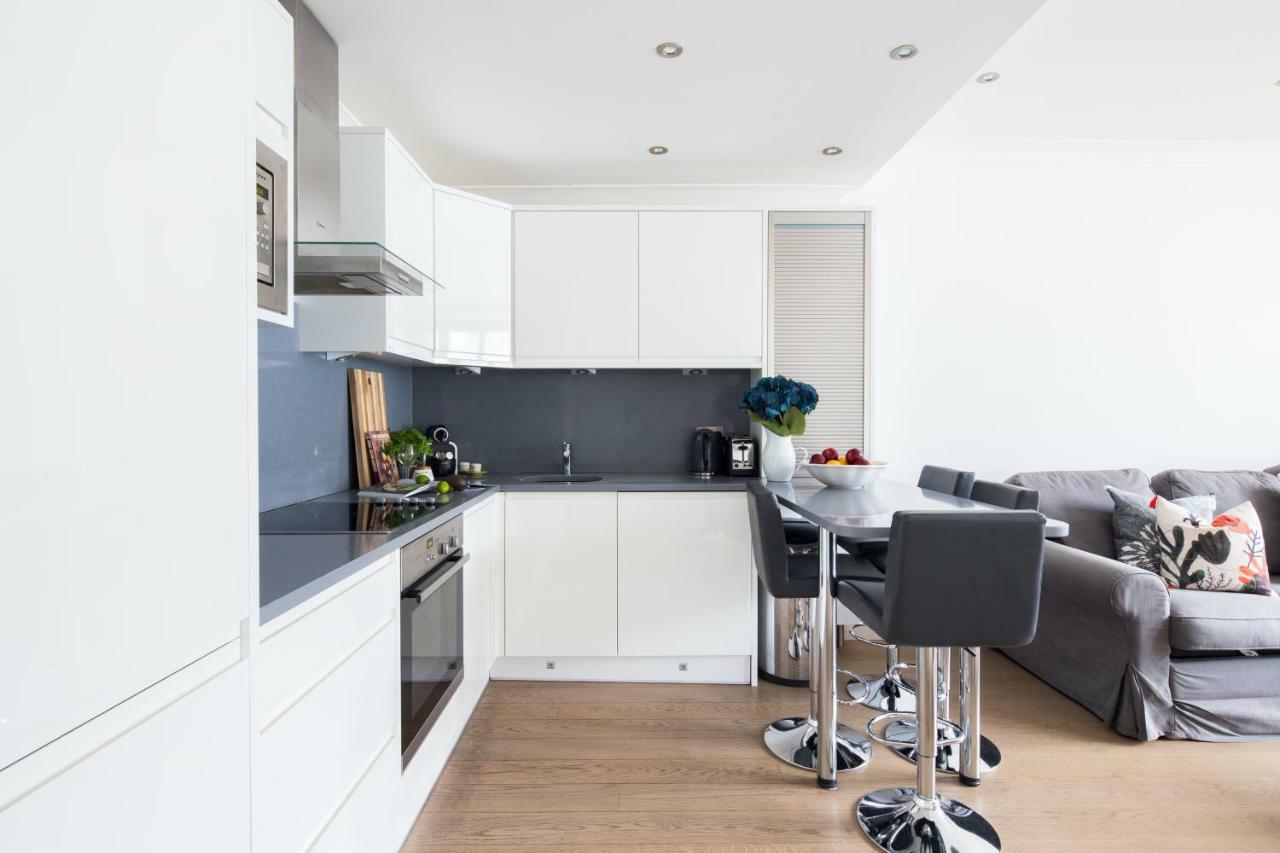 Gloucester Terrace By Lime Street Londra Exterior foto